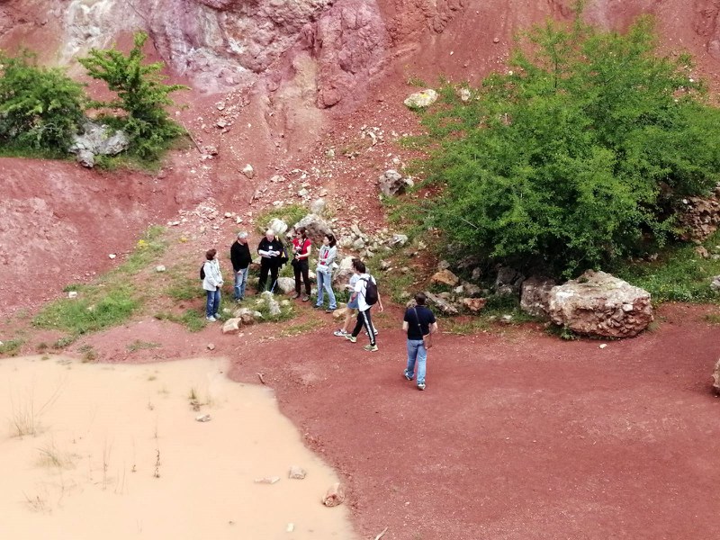 Spinazzola. Cava di bauxite durante la visita