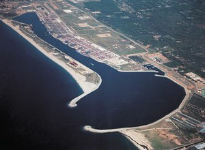 Concluso con successo il trasbordo degli agenti chimici siriani nel porto di Gioia Tauro. Il contributo tecnico-scientifico di ISPRA per la sicurezza ambientale delle operazioni.