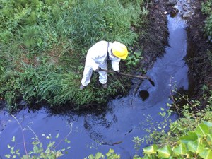 Sversamento di idrocarburi: ISPRA e sistema agenziale a Genova per supporto tecnico-scientifico