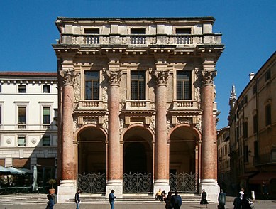 Museo Civico Loggia del Capitano